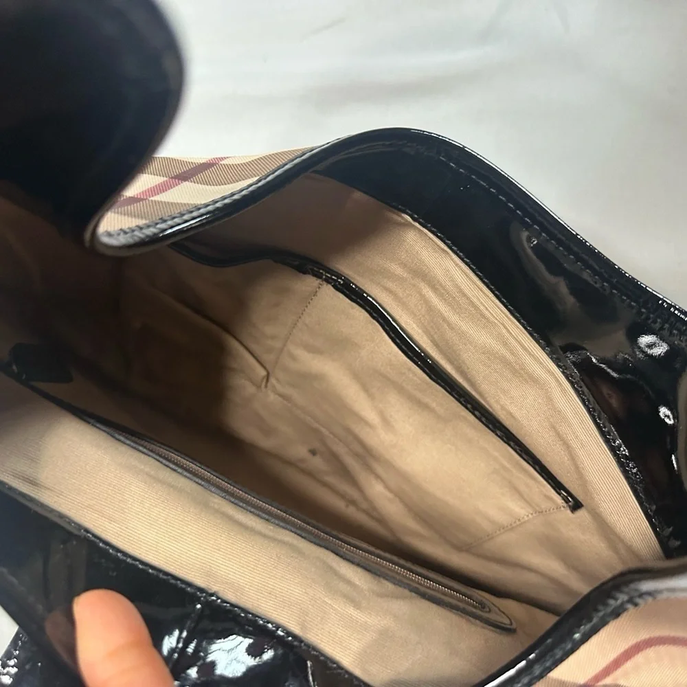 Authentic Burberry Women's Tan and Black Plaid Shoulder Bag - Picture 8 of 11